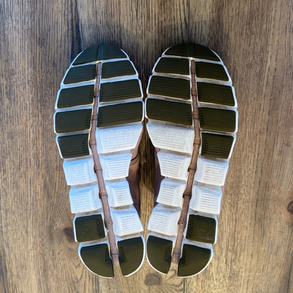 On Cloud Dusty Blush Pink/Rosebrown Camo Running Shoes w/Speed Lacing 8 - Picture 5 of 16